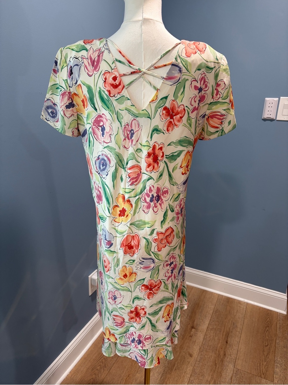 Vintage Liz Claiborne Dresses 100% Silk Watercolor Floral Midi Dress Size 8 - Picture 5 of 8